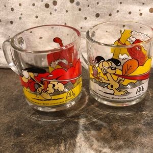 Vintage McDonalds Garfield Glass Coffee Mugs,